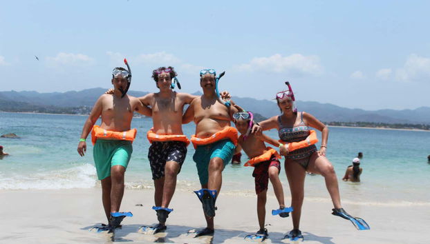 Compostela Day Trip + Snorkelling at Coral Island - Foto 4