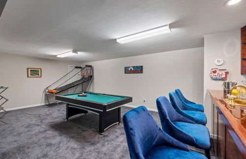 Huge Retreat w Alaska King, Pool & Jacuzzi Tub Indoor - Foto 22