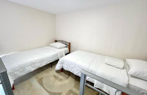 Xenias Rooms Apartments - Foto 11