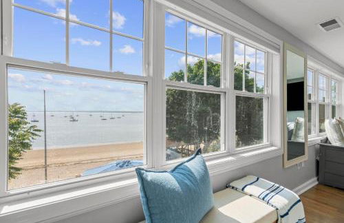 Beachfront Apartment - 8 min from downtown - Foto 10