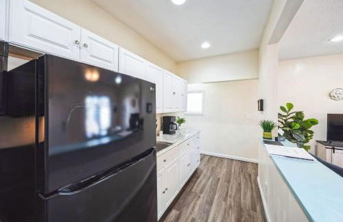 Charming Getaway on Ash St- Minutes from Cinci - Photo 19