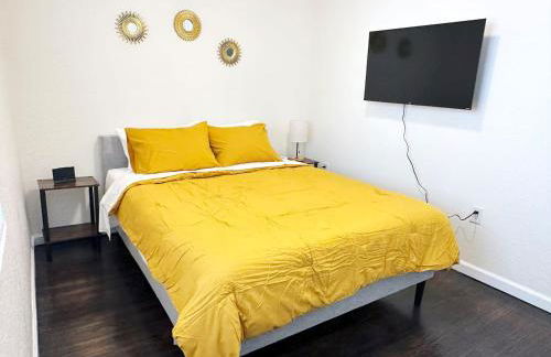 Cozy Corner 10mins to Downtown - Foto 17