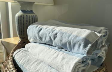 Penarvon House - Stunning Waterfront Escape with Games Room - Foto 44