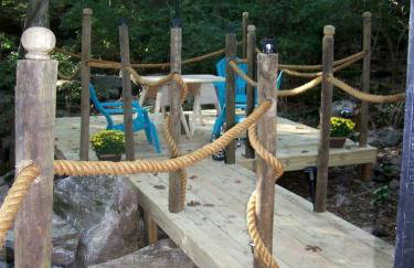 Secluded Sedona Tiny House in Woods Near Lake | Fire Pit, Hammocks, Full Kitchen & Breakfast - Foto 2