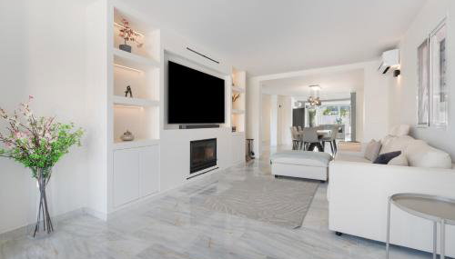 Luxurious And Modern Family Home - Foto 3