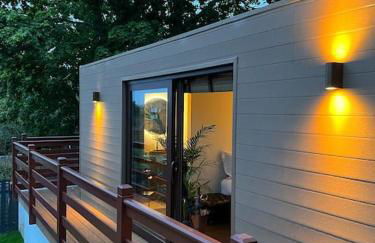 Luxurious cabin with desk & mini library - Foto 1