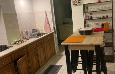 Appartement à deux pas du centre ville - Foto 10