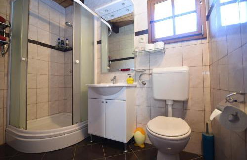 Old Oak House with pool - Foto 15