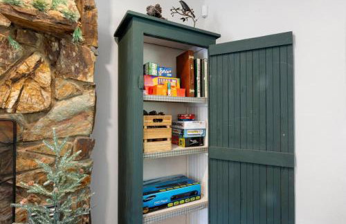 Pine Nest Retreat Saloon and Scenic Views - Foto 26