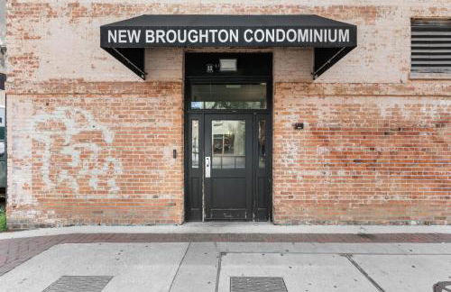 Knockout Loft- Near Plant Riverside - Foto 13