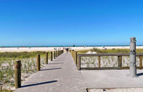 Siesta Key Village-Suite #2: A block to the Beach! - Foto 21