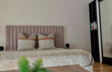 Appartement 12 min Paris - Parking Privé Gratuit - Wifi - Netflix - Balcon - Foto 3