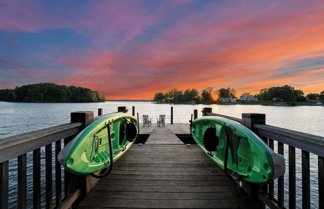 Private Dock, Hot Tub, Game Room, Firepit Sunset Shores Resort The Homestead - Foto 62