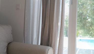 Tranquil Haven with Private Pool - Foto 3