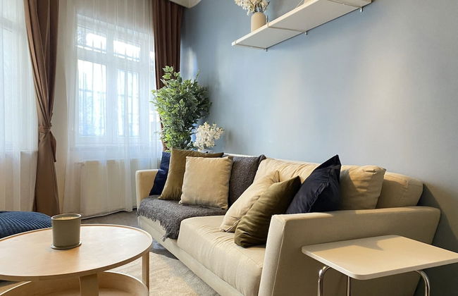 Capacious Flat Near Taksim Square in Beyoglu - Foto 1