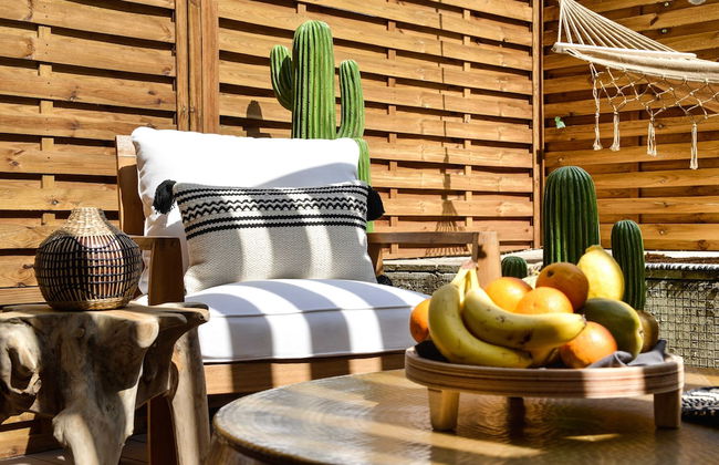 The Majestic Garden Suite - Photo 58