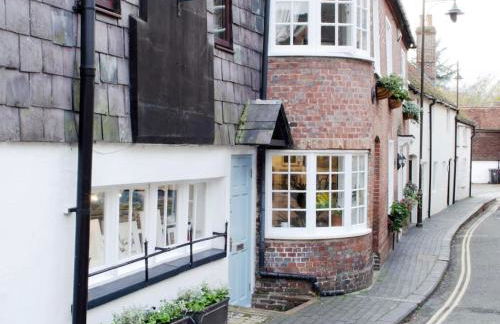 Characterful apartment in the heart of Petworth - Foto 2