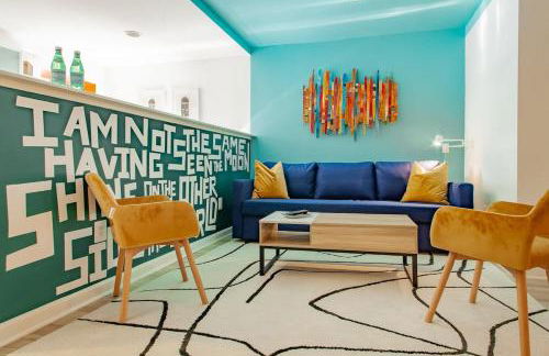 Over the Moon About C Adams Morgan METRO subway Rock Creek Park - Foto 1