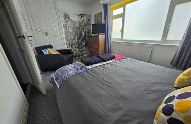 3 Bed House Stunning Views And Free Parking - Foto 14