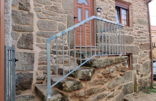 Casa do Sobrado-Gralhas-Montalegre - Photo 2