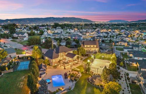 Majesty Estate in Salt Lake with Private Pool and Sport Court - Foto 76