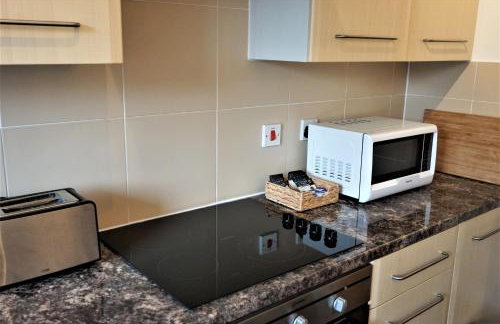 The Worthys - Foto 24