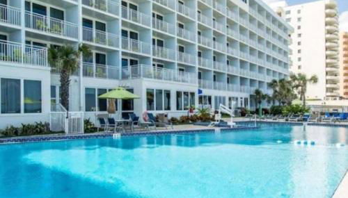 Have family fun in the sun at Daytona Beach in this resort 2BD condo - Foto 2