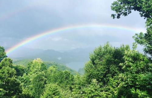 Morning View Over Lake Fontana - Foto 3