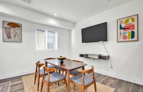 Luxe Townhouse Near Downtown LA - Foto 24