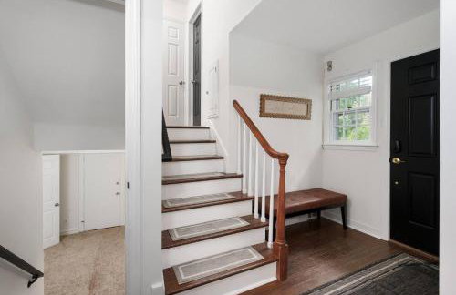 Exclusive Lux Home Near Town • Game Rm • Gym • 4BR - Photo 72