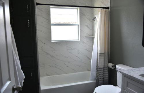 Private Pet Friendly Home Minutes From Baylor Scott & White - Foto 16