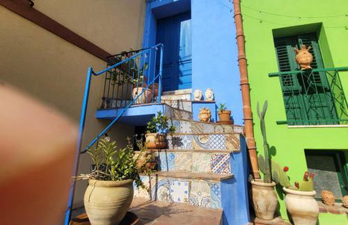 A Blue Gem among the Nebrodi Mountains - Foto 1