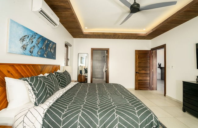 NEW Oceanfront 5 Bedroom Private Island Villa - Foto 17