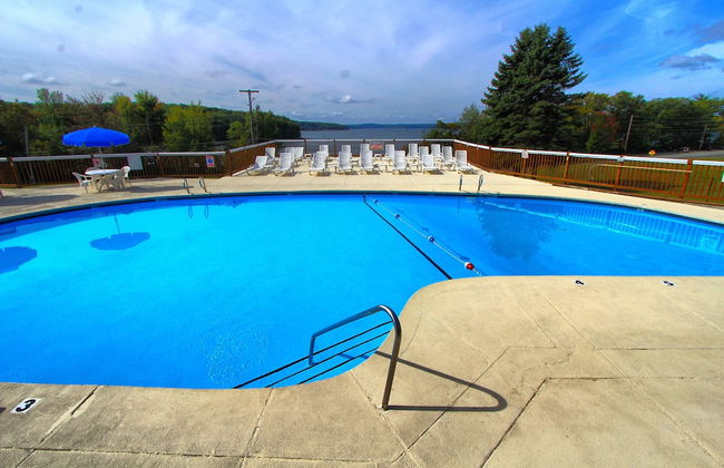 Tanglwood Resort - Photo 20