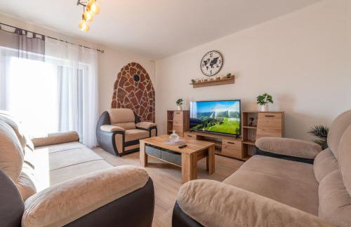 Villa Marić, a charming villa with a beautiful poolside - Foto 32