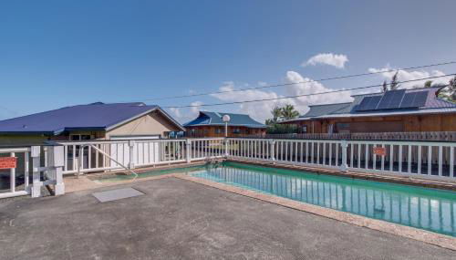 Oceanfront Keaau Gem Ocean and Sunrise Views, Pool - Foto 2