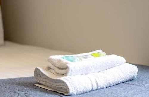 Renfrew Town Centre Easy Link to Glasgow City - Pass the Keys - Foto 33