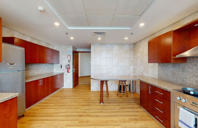 Blue Beach Tower - Photo 35