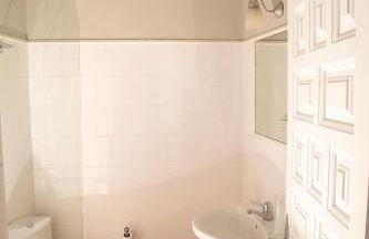 Apartamentos El Patio - Photo 27