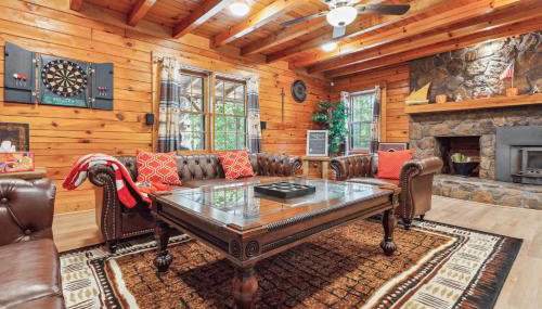 Cabin Bliss - Just 1 Mile from Lake Lanier - Foto 2