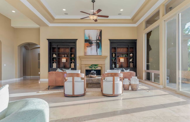 Hilltop Estate w/ Pool, Hot Tub, Fire Pit, Views Cleveland Vista by Avantstay - Foto 11