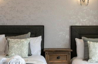 New Lodge Rooms- with Free Parking - Foto 6