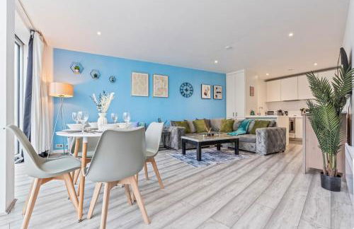 #79 World Famous Rotunda Skyline Views - Near Victoria Square - Sleeps 6 - " Perfect for contractors and Families" - Foto 14