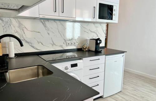 Apartment with Private Rooftop by Easytrip - Foto 19