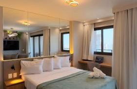 Elegância e conforto a passos da Beira-mar - Foto 1