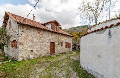 Stone Mountainhouse near Kalavryta, North Peloponnese, Greece - Foto 39