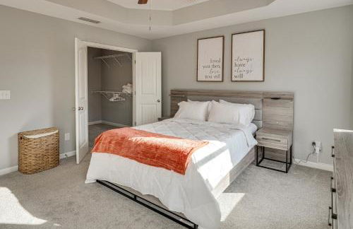 Quiet and Comfy Spring Hill Townhome with WFH Setup - Photo 17