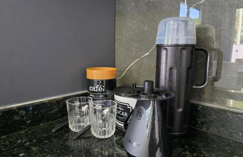 Casa novíssima com piscina ao lado do Centro - Foto 18