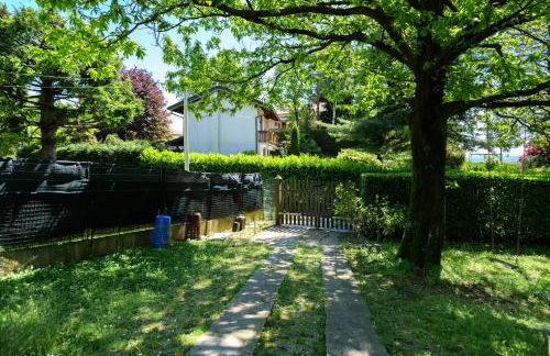 Chalet in the Woods House for 8 Persons and Large Garden - Foto 45