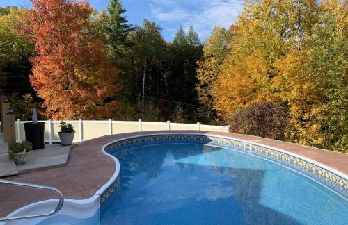 Private 5-Acre Escape - Pool, Lake & Gardens - Foto 70